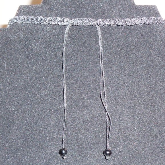 Stone & Macame Black & Coral STATEMENT NECKLACE - Picture 3 of 3